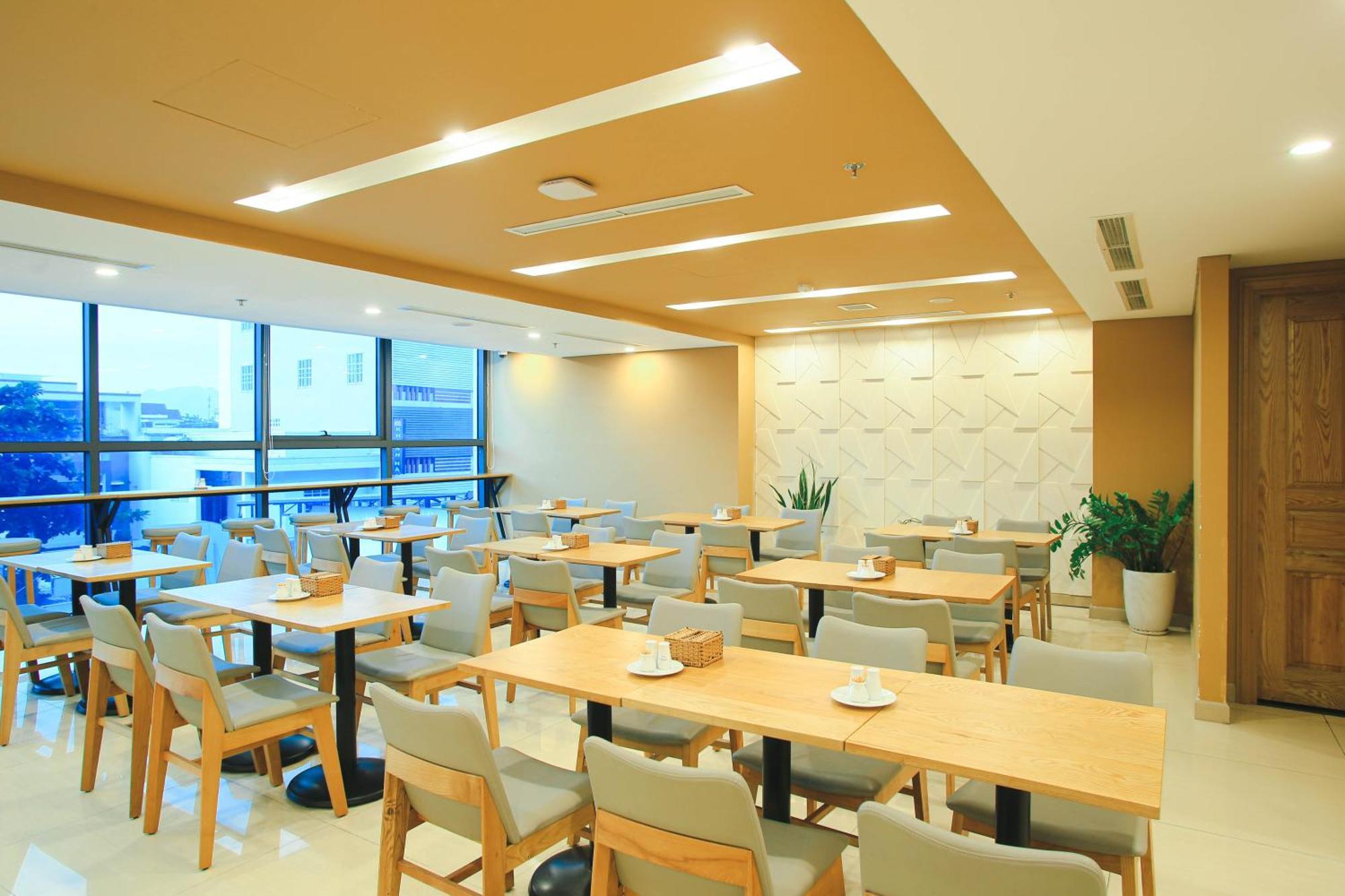 Elite Hotel Nha Trang Exterior photo